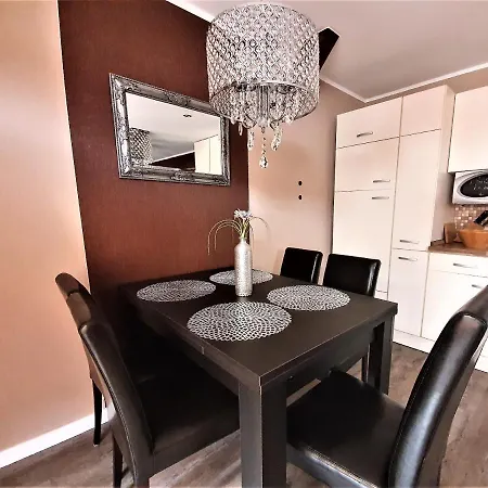 Summer Apartment